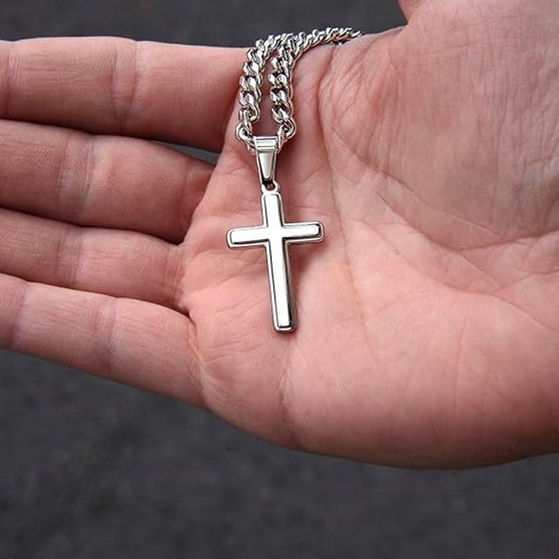 ⛓️ MOST 50% KEDVEZMÉNY! ✝️ Férfi rozsdamentes acél kereszt nyaklánc - Időtlen szimbólum, tartós anyagok és ajándékcsomagolás